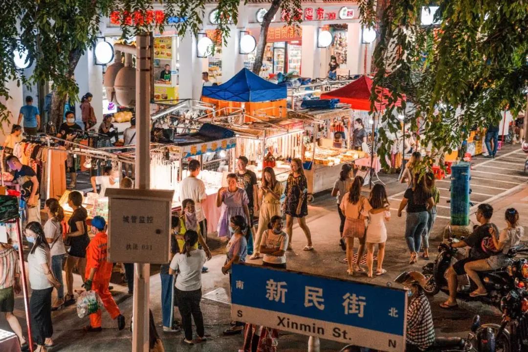 Free Places To Go in Sanya ：Night Markets